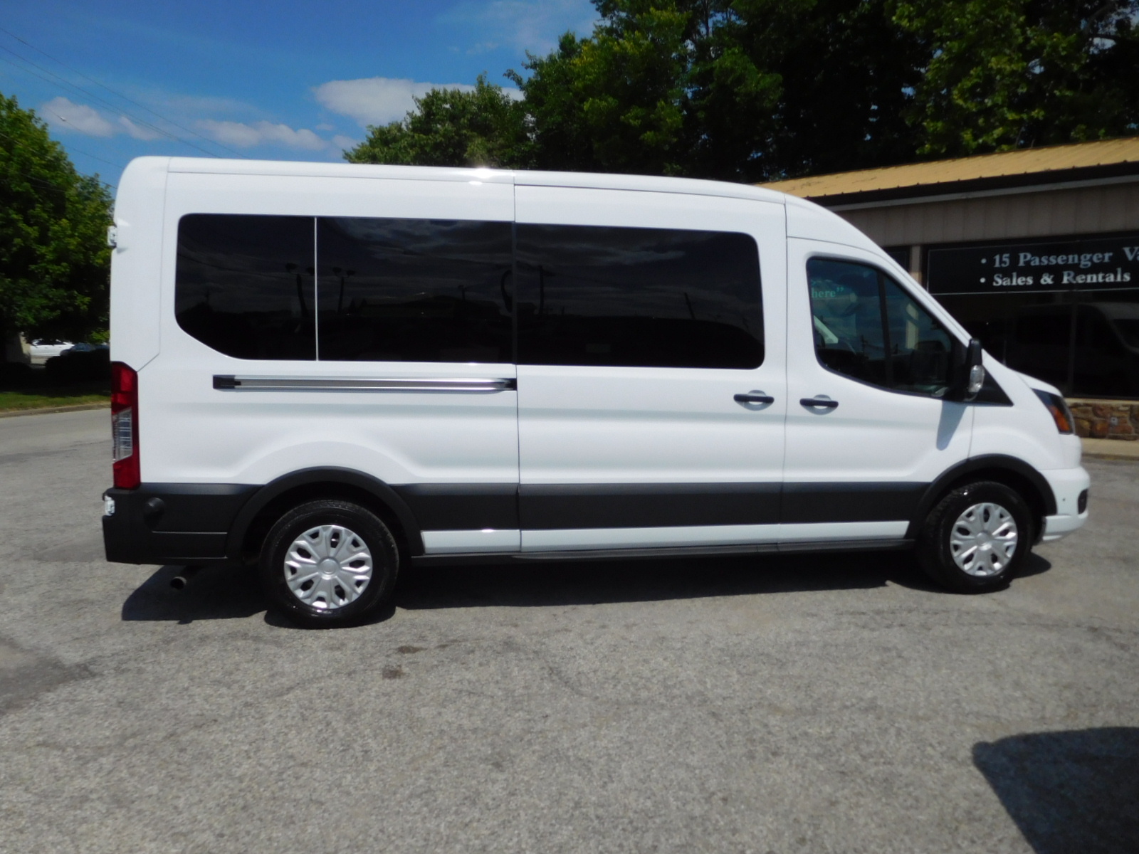ford transit passenger van 2024 1FBAX2C88RKA16160 image ford transit passenger van 2024 1FBAX2C88RKA16160 image